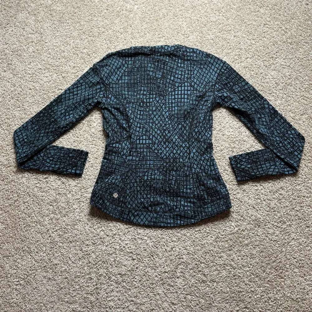 Lululemon Close to Crossing Long Sleeve *Jacquard